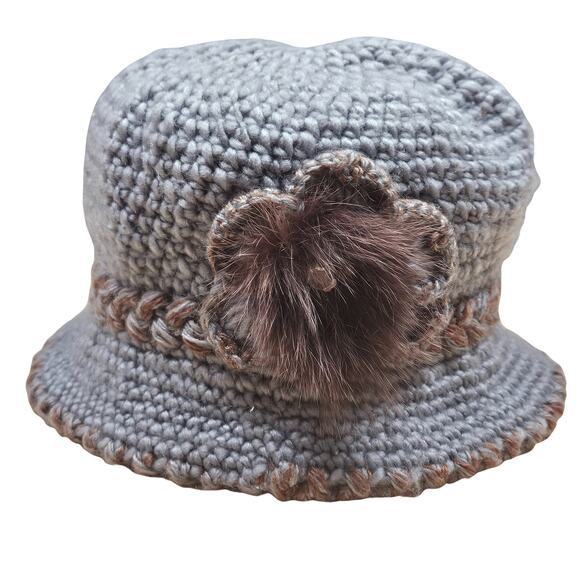 Thick knit lined Winter Hat Fur Rhinestone trim One Size Grey knit Brown trim - Picture 1 of 6